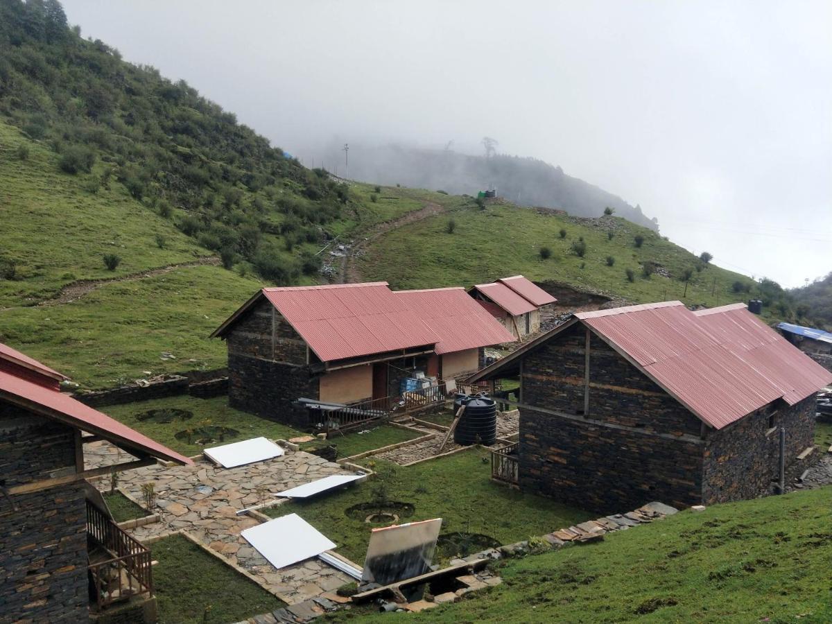 Tripura Resort Kalinchowk Charikot ภายนอก รูปภาพ